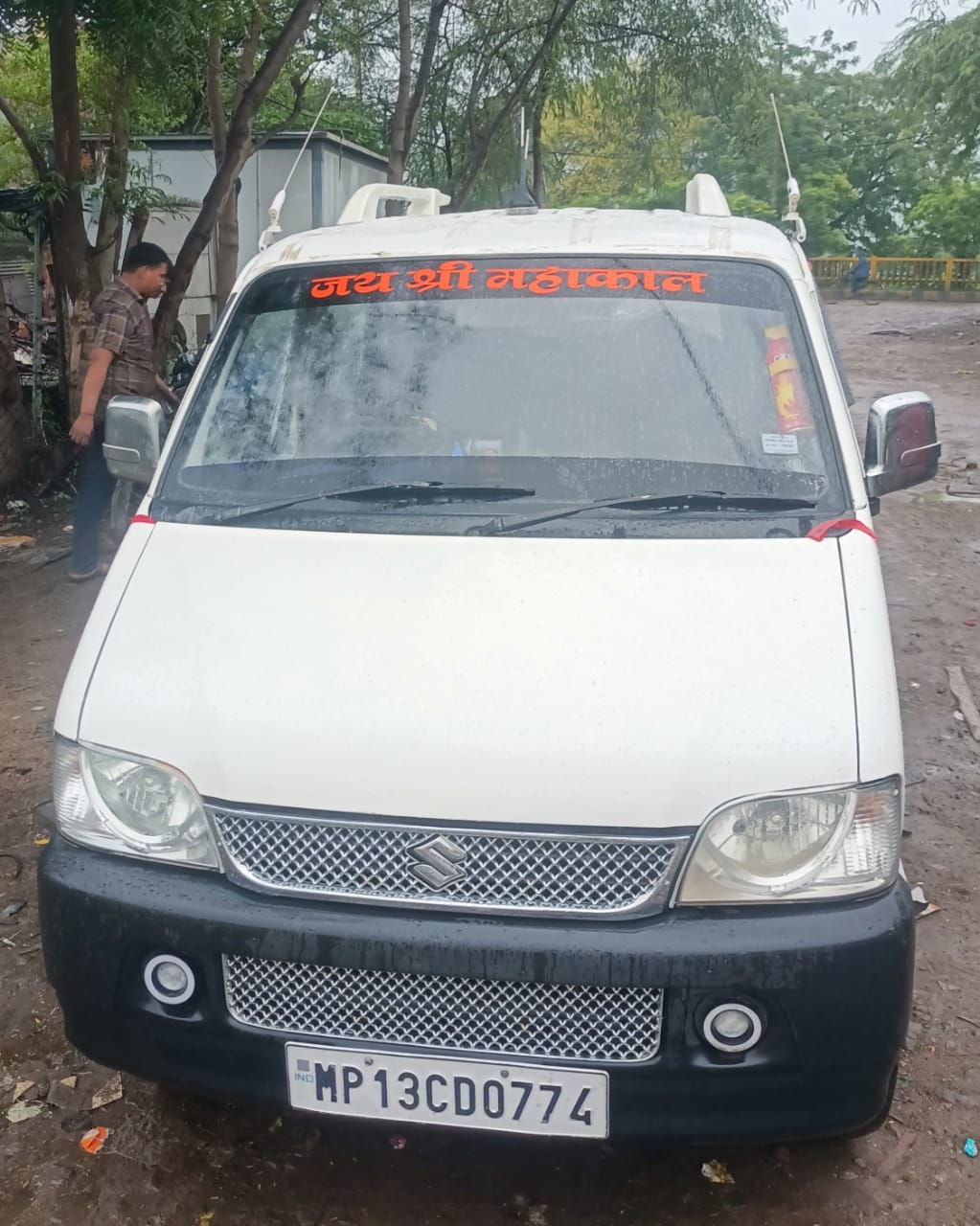 sanwariya-tour-travels-eeco-car.jpeg
