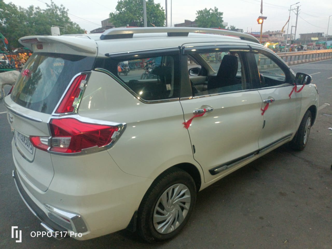 sanwariya-tour-travels-ertiga-car.jpeg